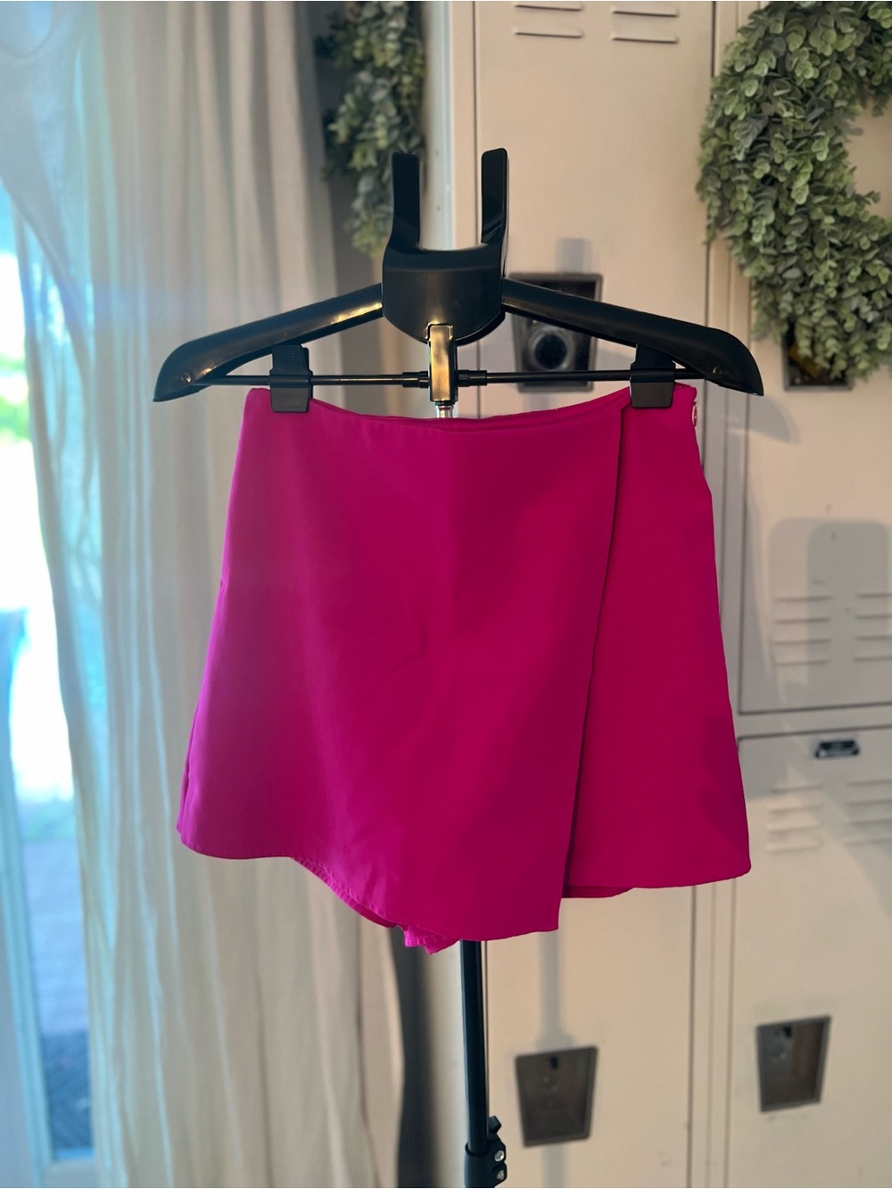 Express Women’s Hot Pink Skort - Brand